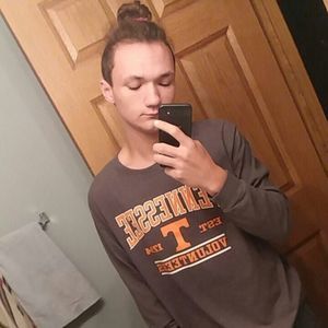 Meet your Posher, Mack